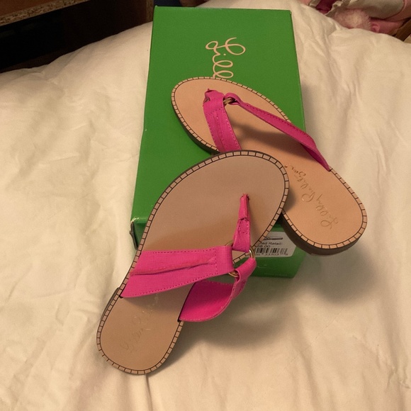 Lilly Pulitzer pink sandals-like new - Picture 1 of 6